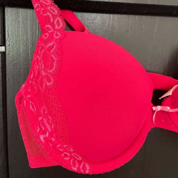Victorias Secret Lined Demi Angels Bra, Lace Trimmed, Red, 34B - Picture 3 of 5